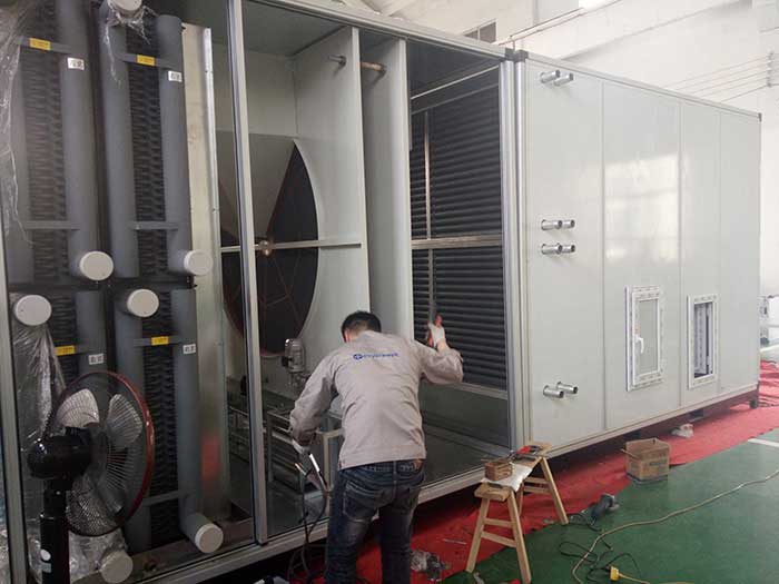 威海某大型化工企業(yè)兩臺10%濕度，40000風(fēng)量2臺除濕機(jī)組